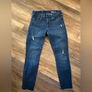 Gap 1969 Distressed skinny stretchy dark wash Jeans